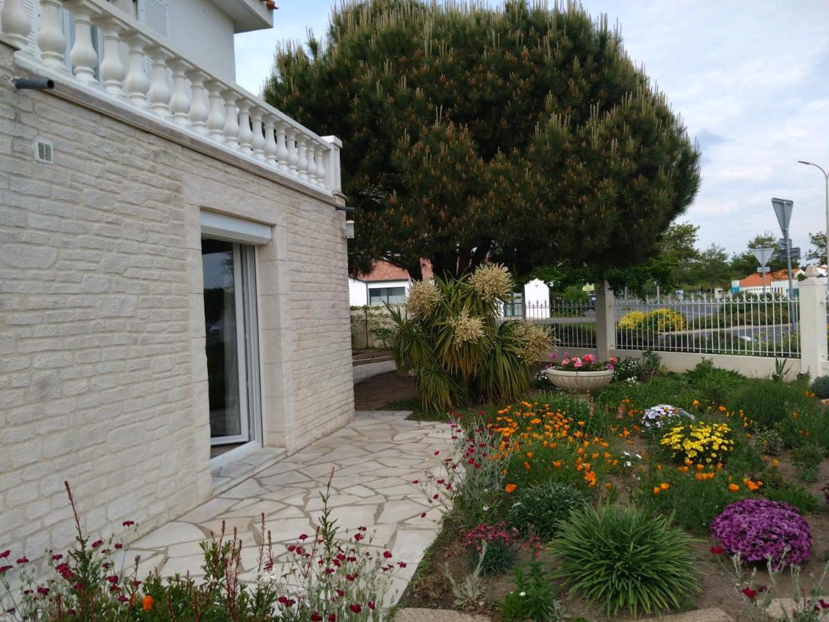 Maison Avec Jardin Prive 생 힐레르 드 리에 외부 사진