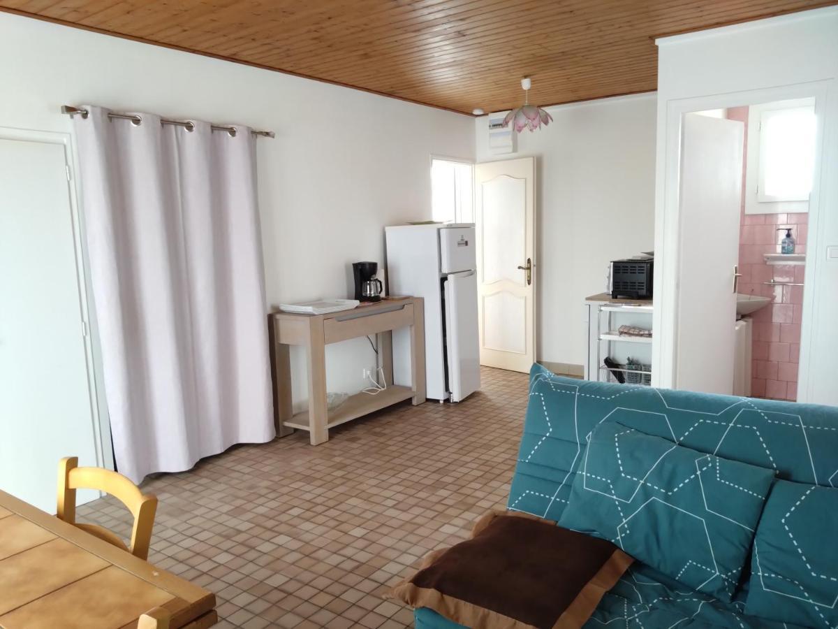 Maison Avec Jardin Prive 생 힐레르 드 리에 외부 사진