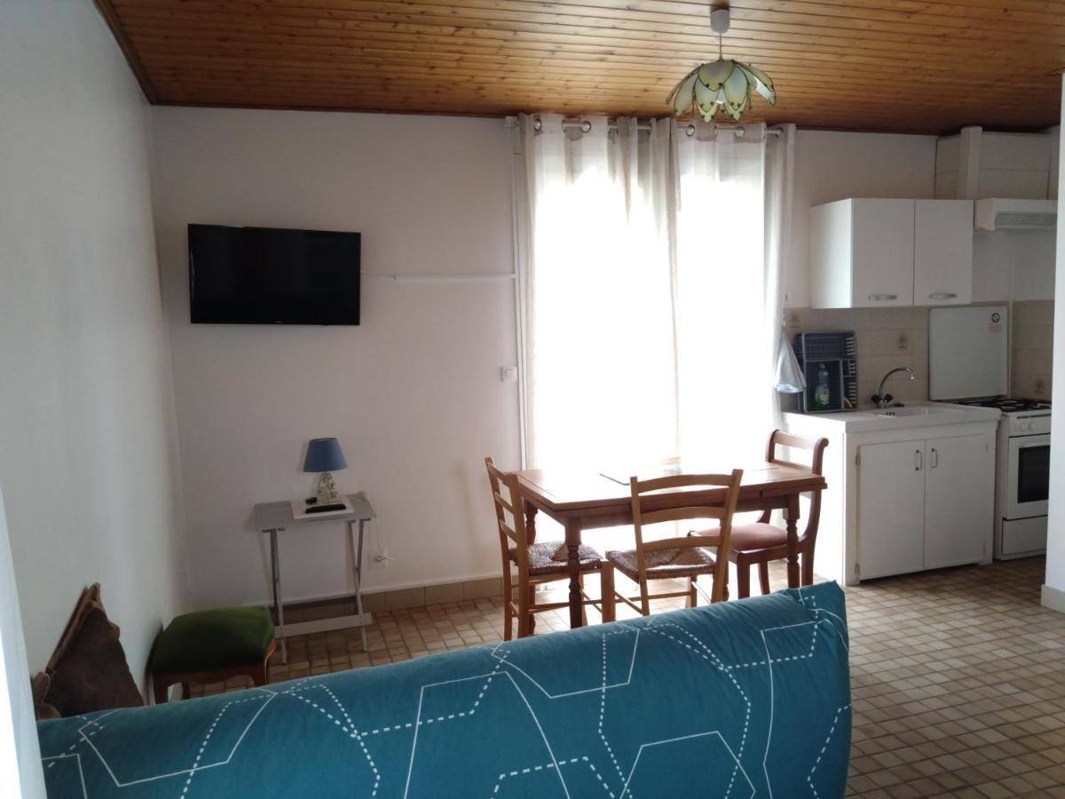 Maison Avec Jardin Prive 생 힐레르 드 리에 외부 사진